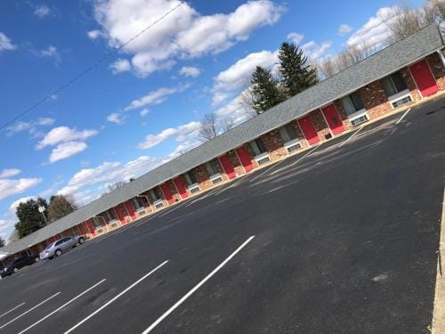 Harcourt Motel Motel in Ohio