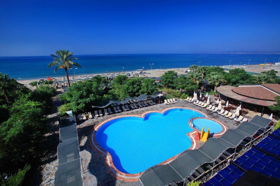 Club Cactus Paradise Hotel in Aydın Province