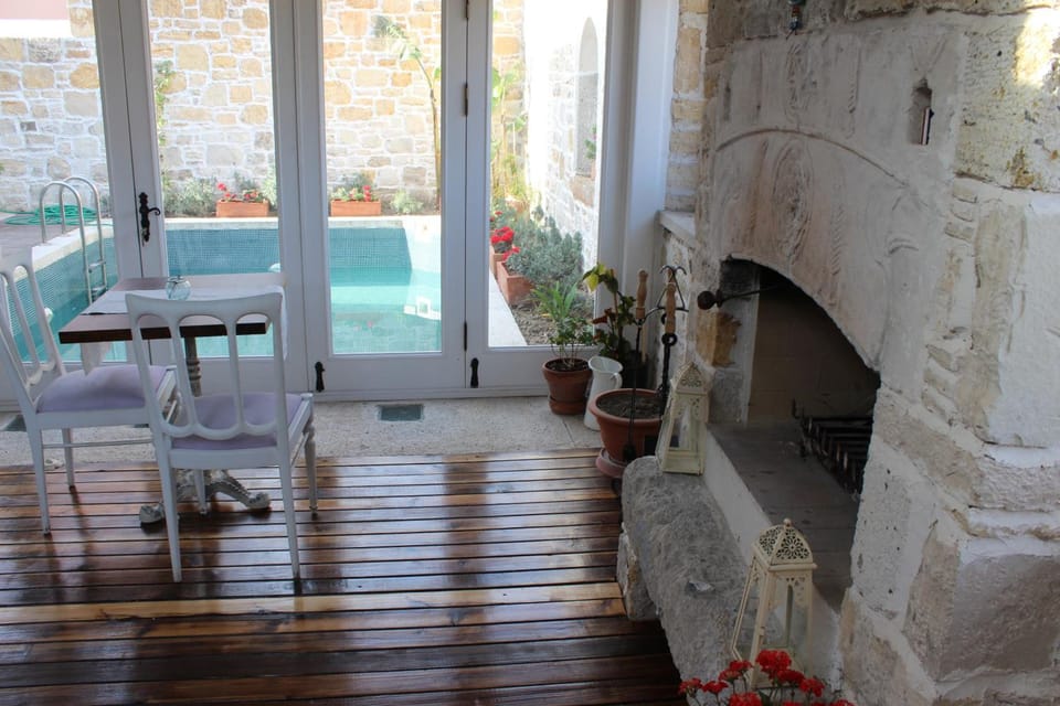 Eski Tas Hotel Hotel in Cesme