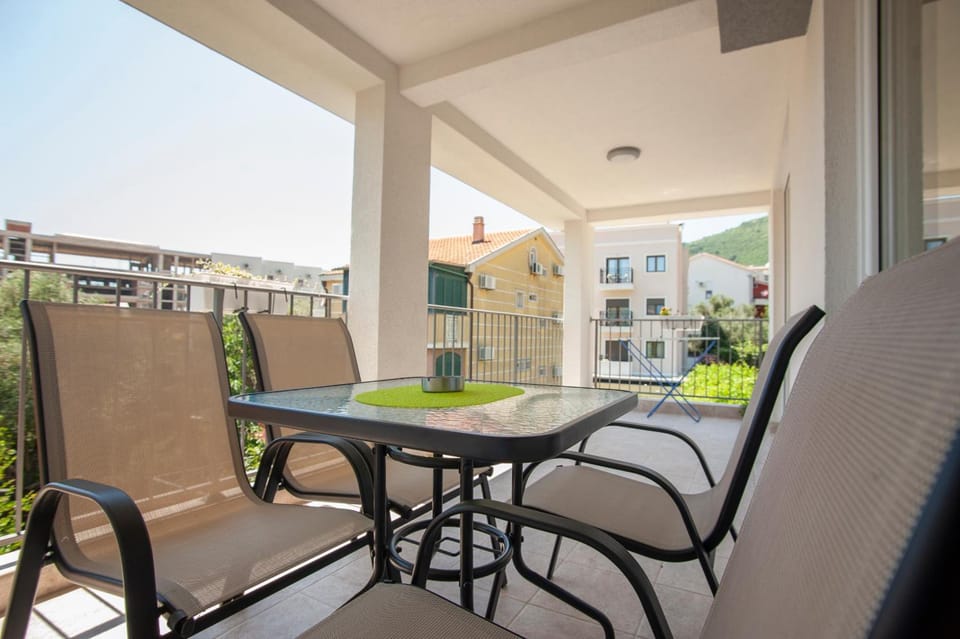 Guest House Djonovic Hotel in Budva Municipality