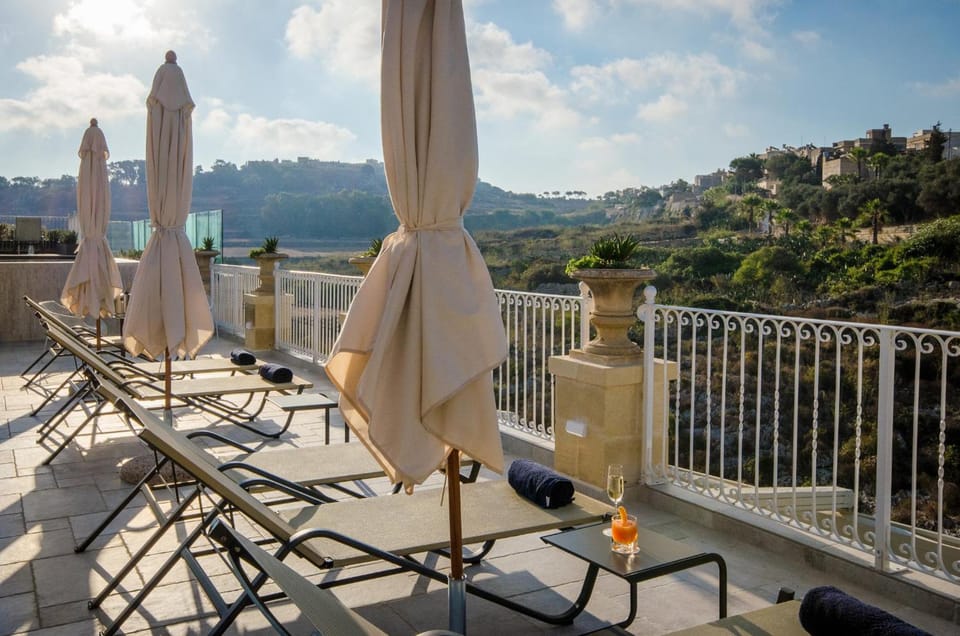 Cesca's Boutique Hotel Hotel in Munxar