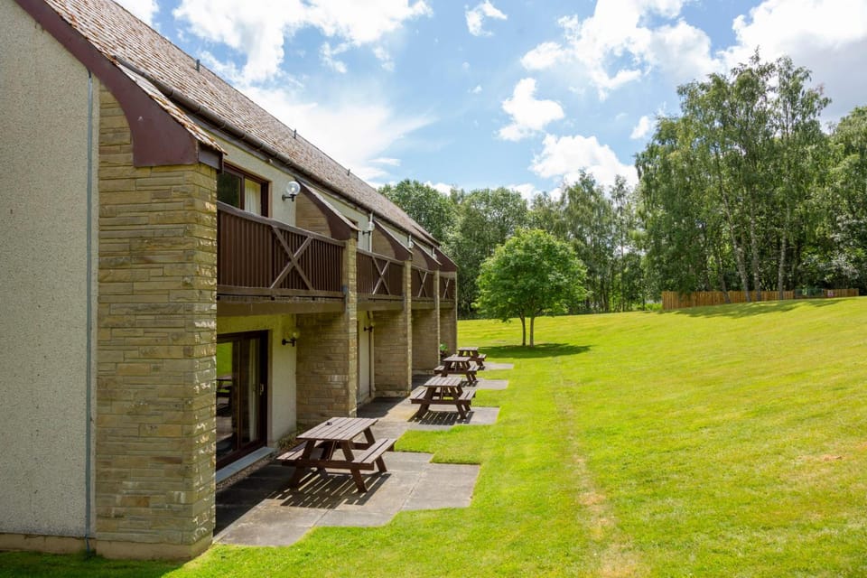 Scandinavian Village Ltd Hotel in Aviemore