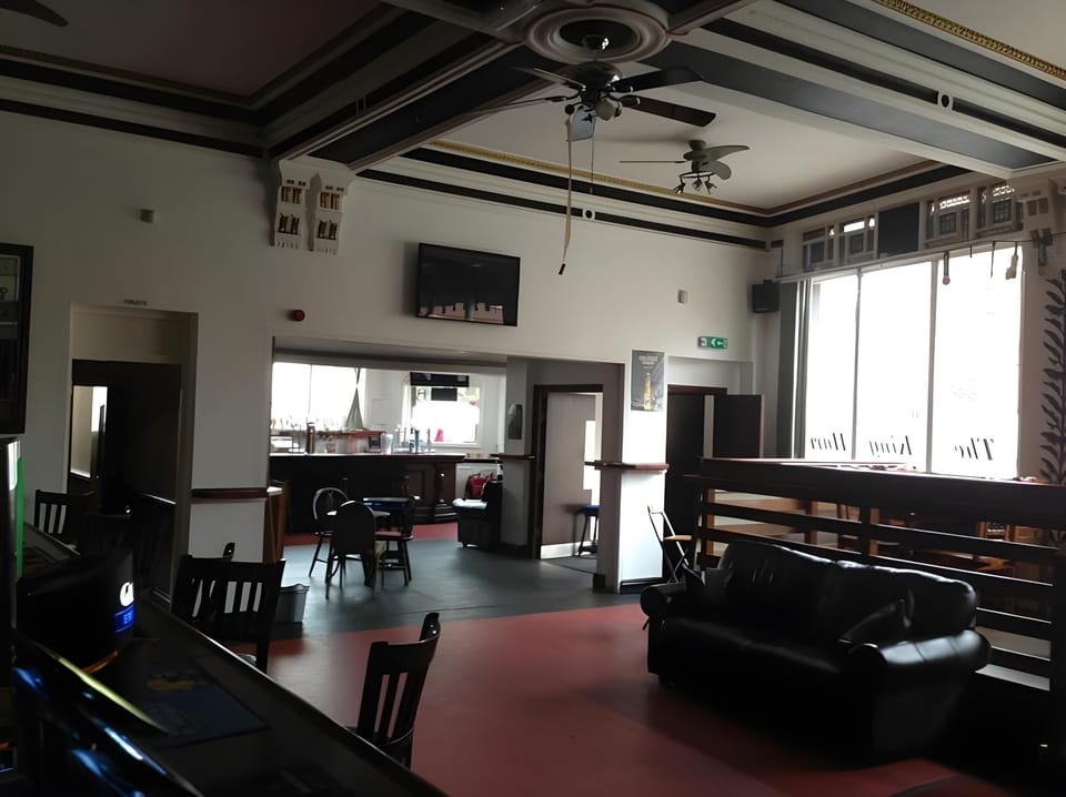 The King Harry Bar And Hostel Hostel in Liverpool