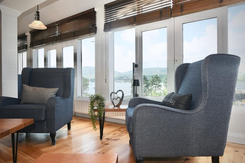 The Lough & Quay Accommodation Hotel in Warrenpoint