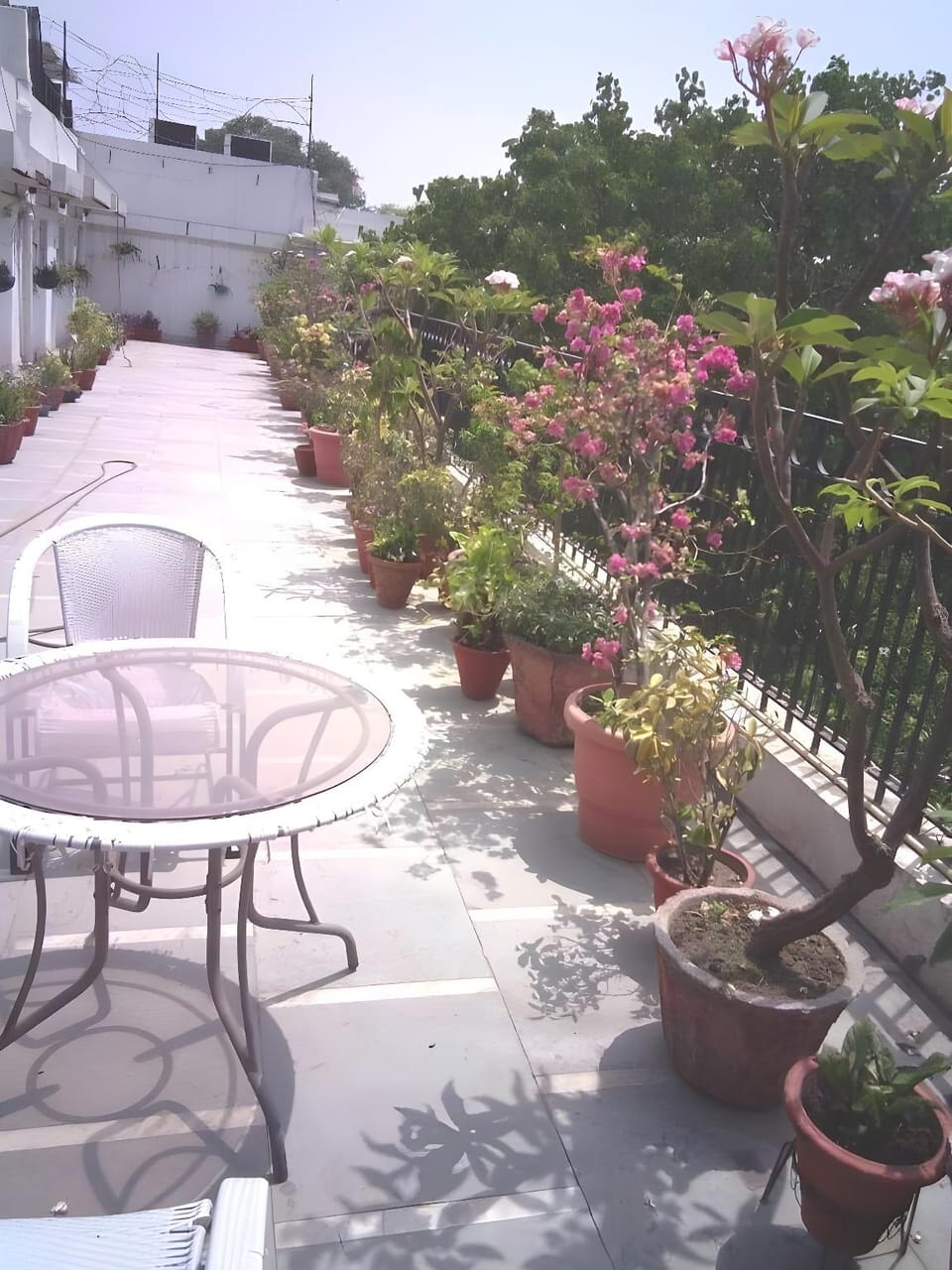 Hotel Jukaso Inn Down Town Hotel in New Delhi