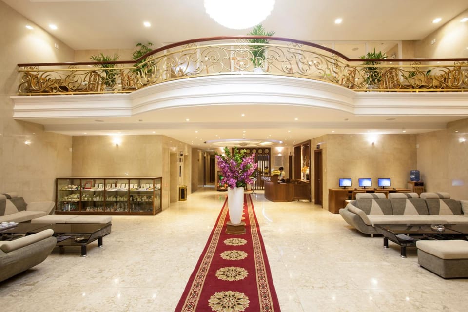 Moonlight Hotel Da Nang - Near Dragon Bridge Hotel in Da Nang