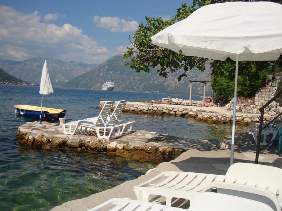 Villa Perla Del Mare Hotel in Dobrota