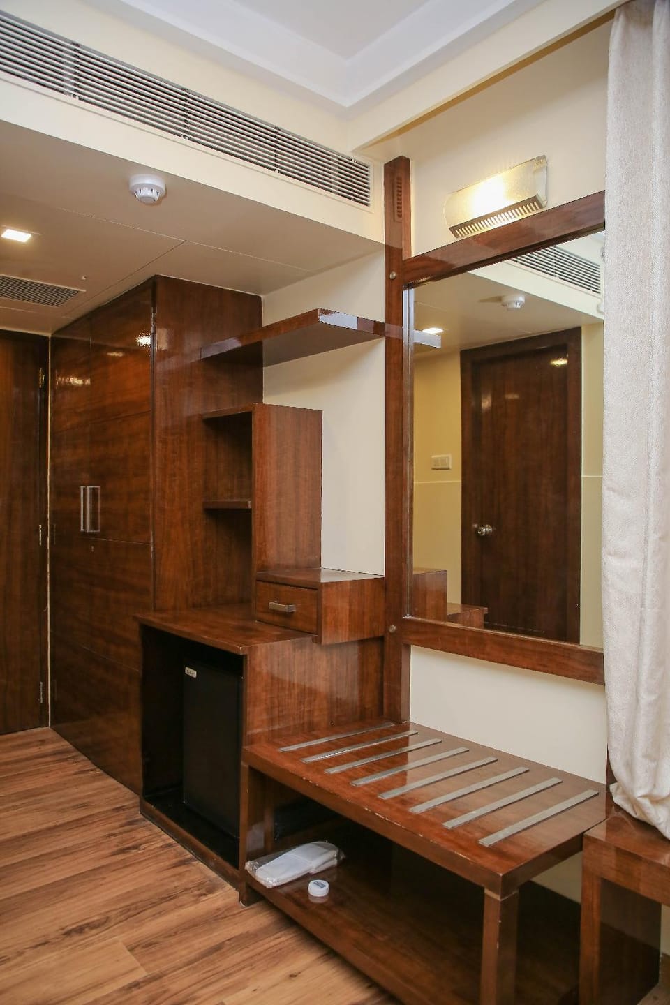 Citrus Prime Raipur Hotel in India