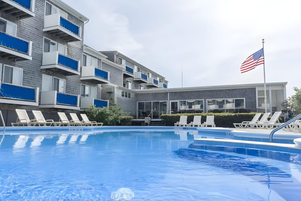 Pleasant View Inn Hotel in Misquamicut