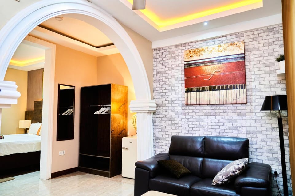 Grand Casamora Hotel Hotel in Accra