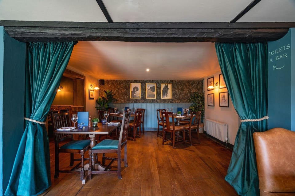 High Corner Inn Inn in New Forest District