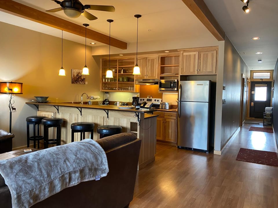 Twisp River Suites Hotel in Twisp