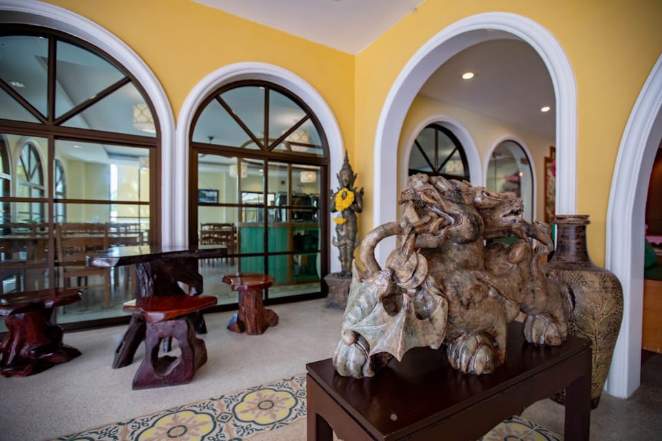ROYAL PINEAPPLE HOTEL l a welcome to wealth and good fortune Hotel in Krabi Changwat
