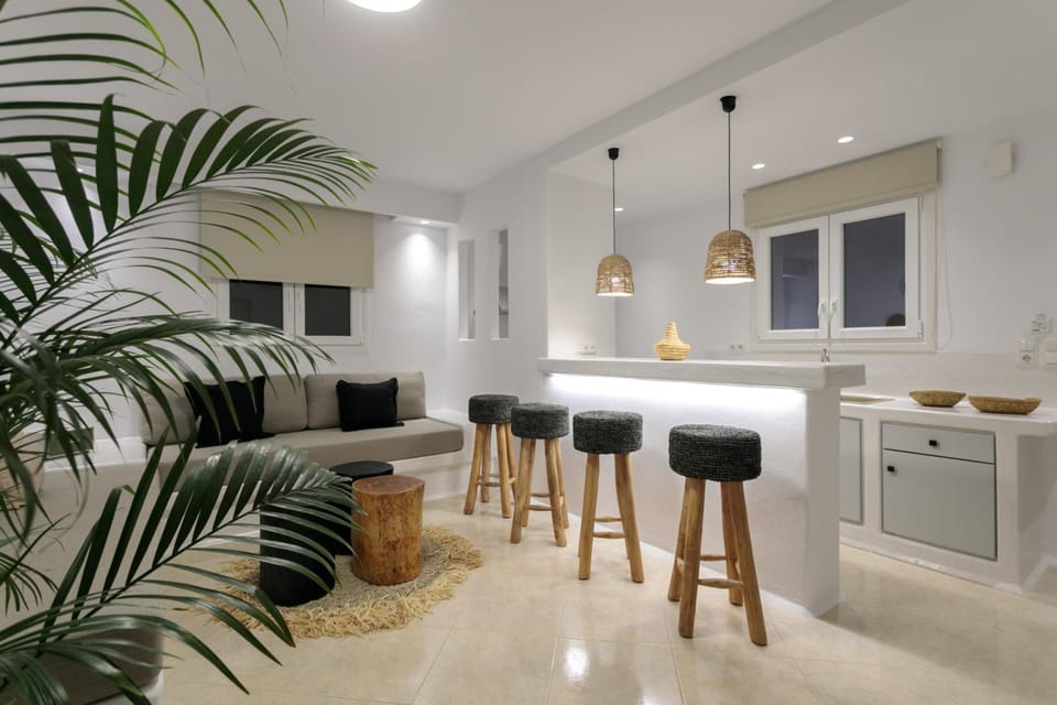 Iphimedeia Luxury Hotel & Suites Hotel in Naxos, Naxos and Lesser Cyclades, Greece