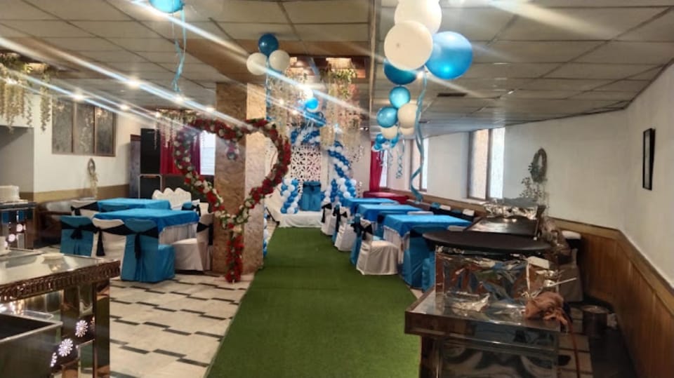 Banquet hall