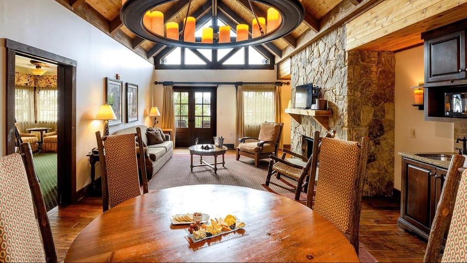 Lanier Islands Legacy Lodge Resort in Lake Lanier