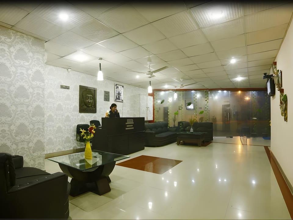 Hotel Green Lotus - Dwarka Hotel in Delhi