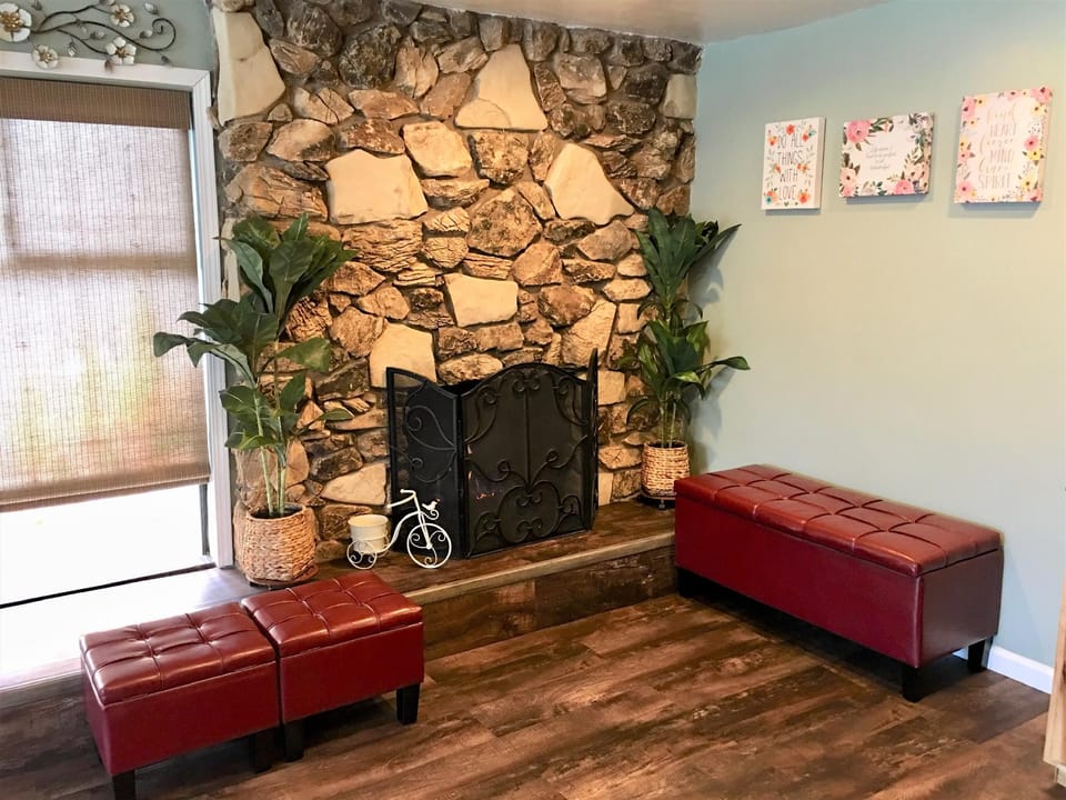 Blue Jay Lodge Hotel in Stateline