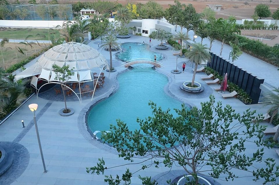 The Emerald Club Hotel in Gujarat