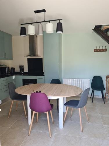 Gite chaleureux jusqu'a 6 pers a partir de 2 pers et 3 nuits min Hotel in Normandy