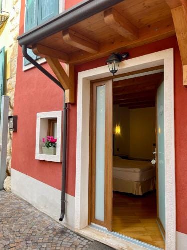 Relais Fontana Rosa B&B Wellness Hotel in Lake Garda
