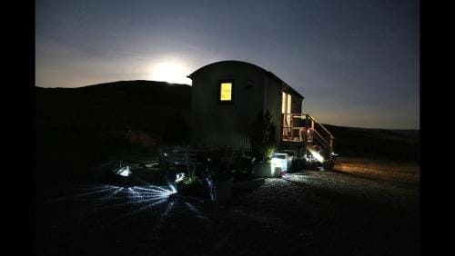 Upper Gilwern Quarry Hut Lodge in Wales