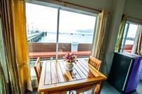 Baan Tah On The Sea Hotel in Chon Buri Changwat