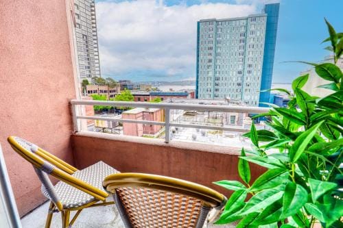 Quest Travels Hotel in Belltown