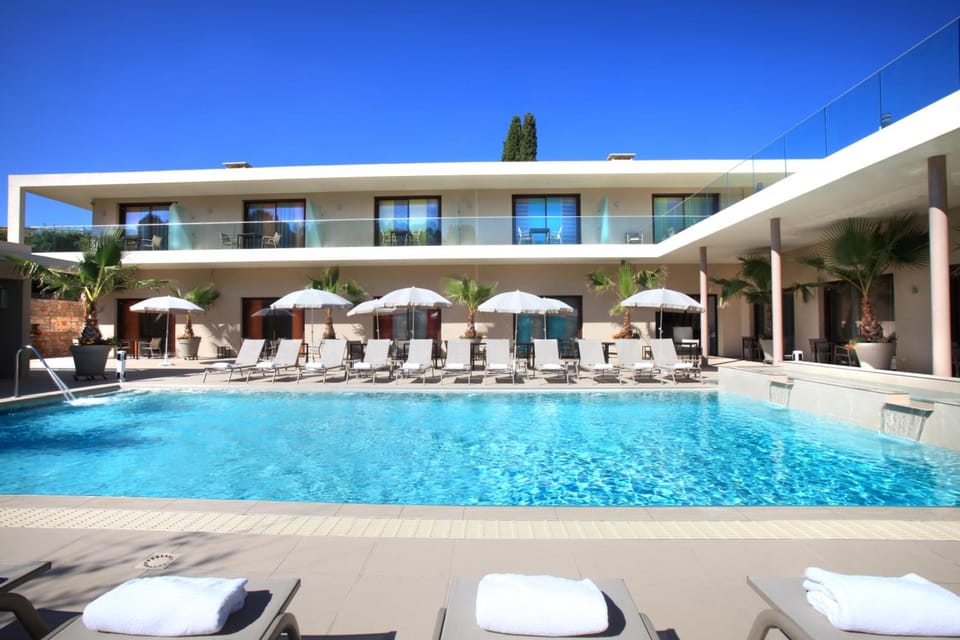 Seventeen Hotel Apartment hotel in Mouans-Sartoux