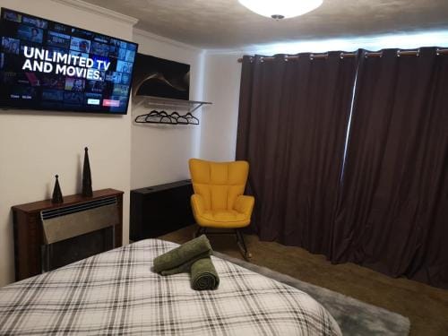 MossBank House Luton Airport Hotel in Luton