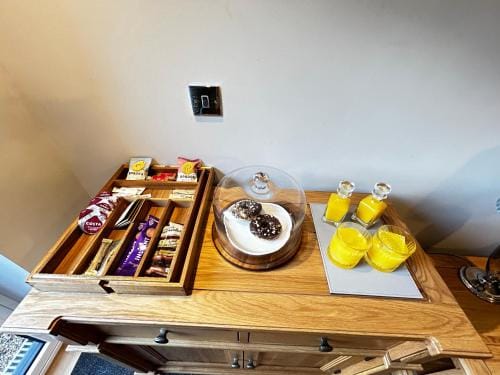 Stansted Airport Stay, Parking and Luxury Suite Hotel in East Hertfordshire District