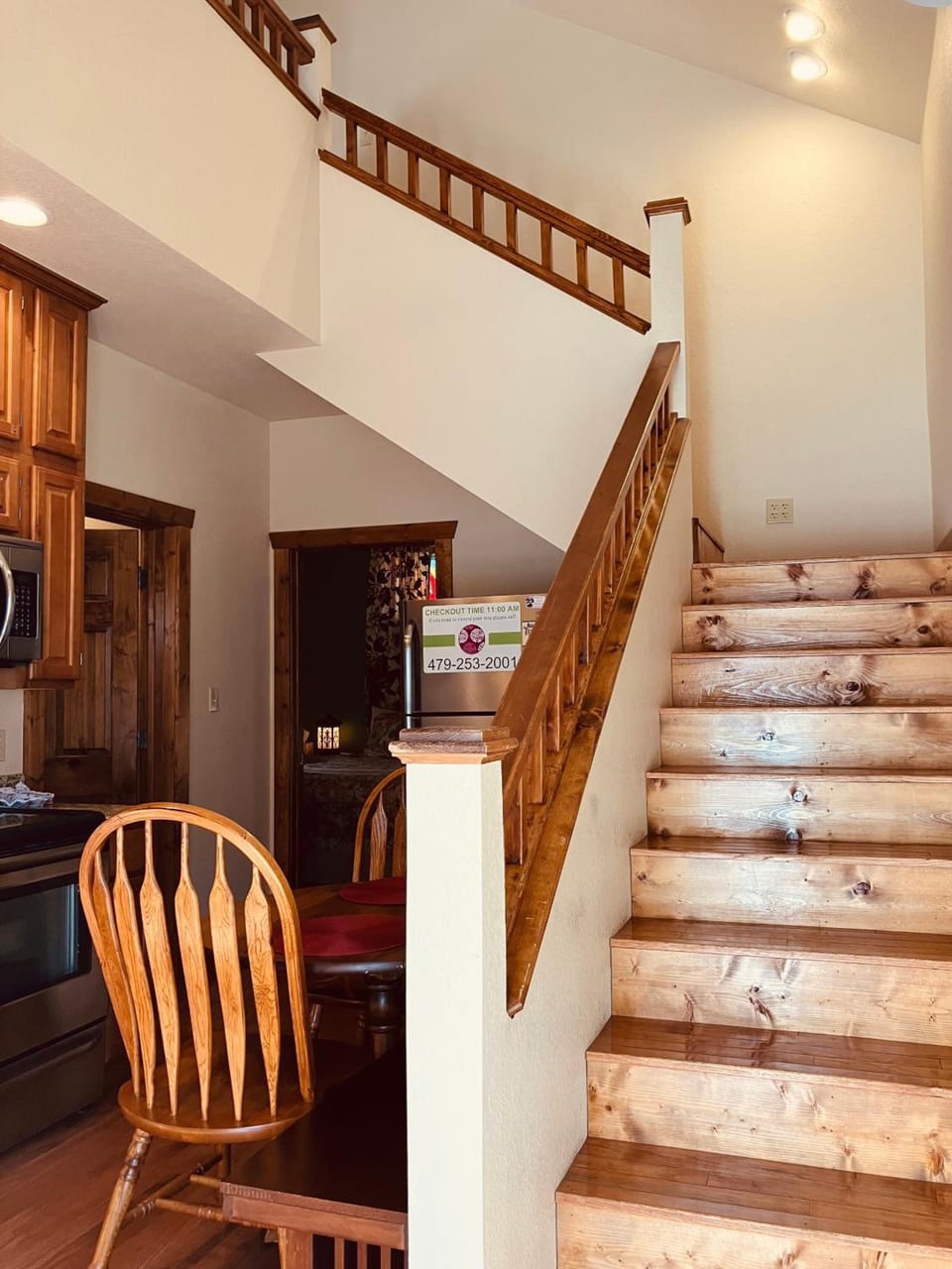 All Seasons Treehouse Village Hotel in Eureka Springs