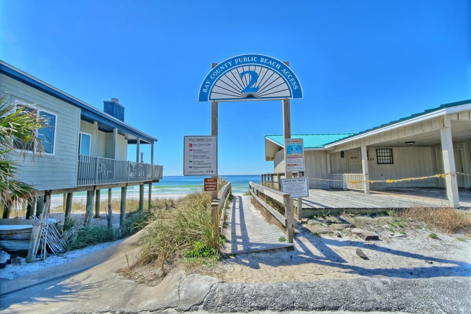 Aqua View Motel Motel in Lower Grand Lagoon