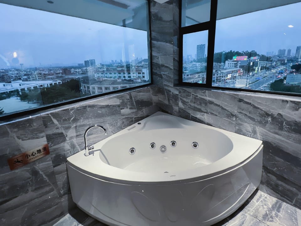 Yizhi Hotel Guangzhou Chimelong Animal World Store Hotel in Guangzhou