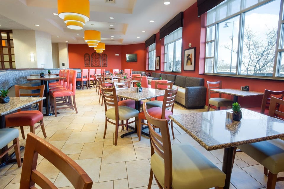 Drury Inn & Suites Columbus Grove City Hotel in Grove City