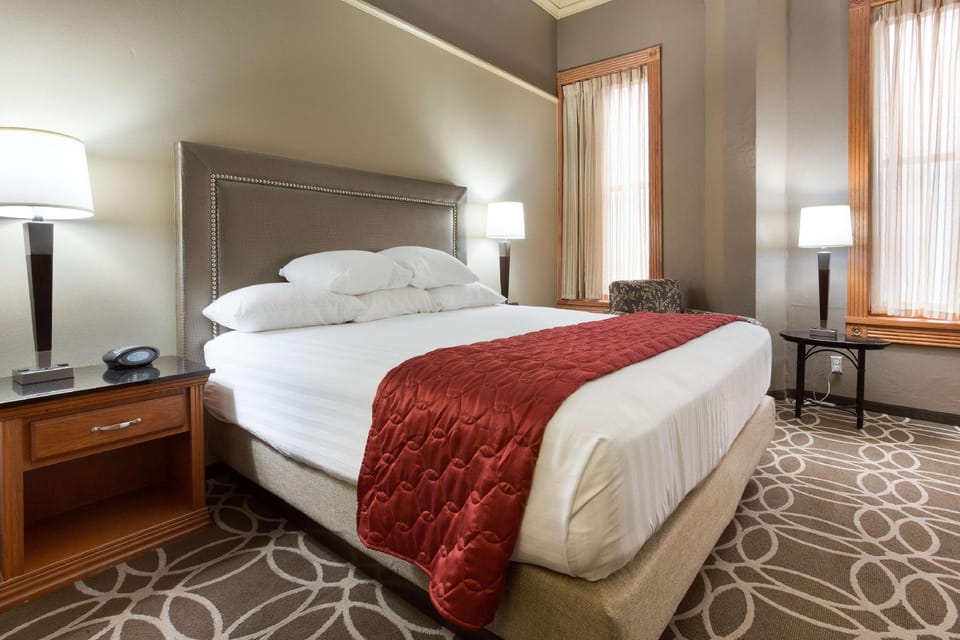 Guestroom