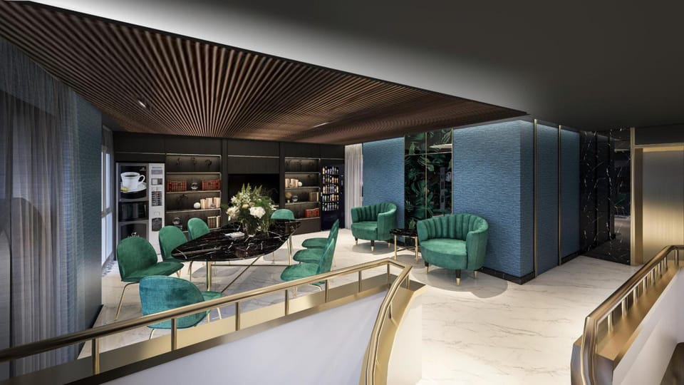Shared lounge/TV area