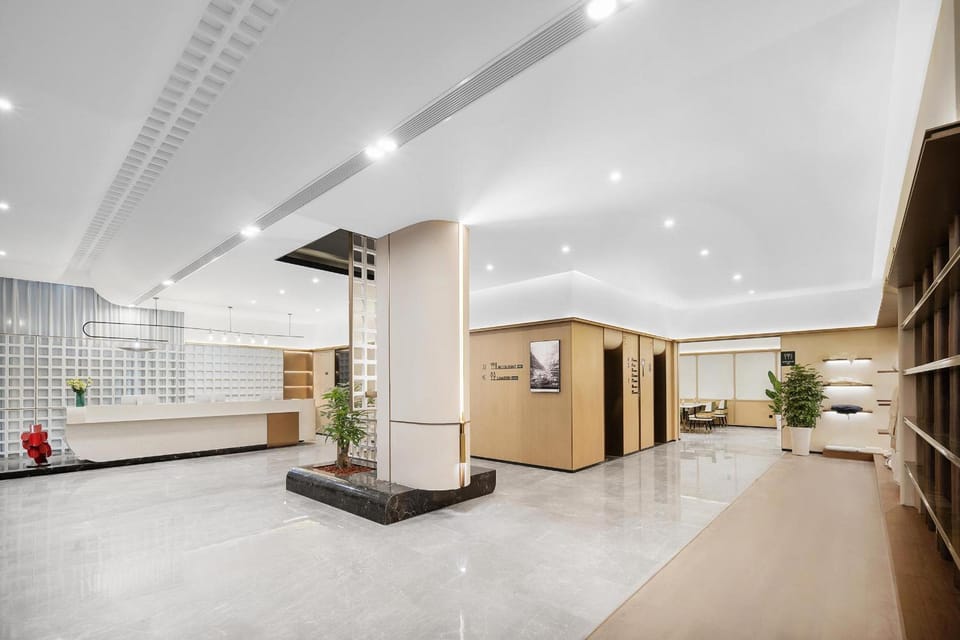 Atour Hotel Chengdu Jinhua Wanda Luli Field Hotel in Chengdu