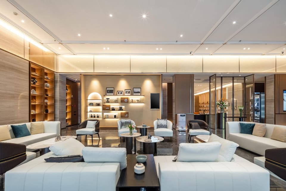 Atour Hotel Hangzhou Tonglu City Center Hotel in Hangzhou