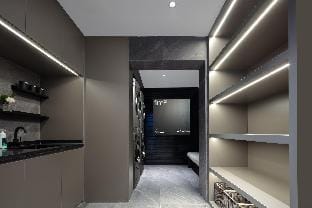 Atour Light Hotel Hangzhou West Lake Lakeside Pedestrian Street Hotel in Hangzhou