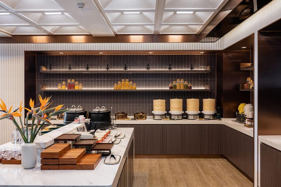 Atour Hotel Kunming Changshui International Airport Hotel in China