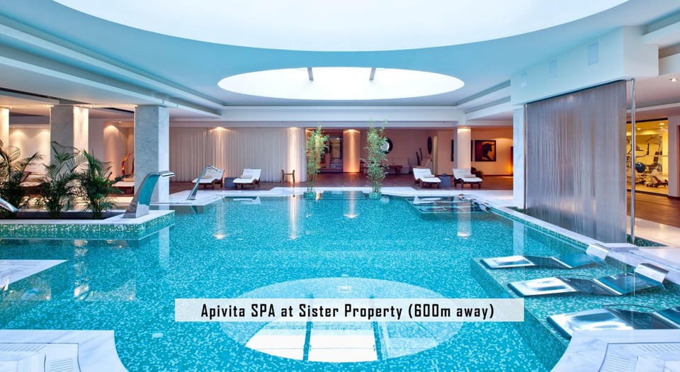 Avra Apartments Kolymbari Harbour Apartment hotel in Crete