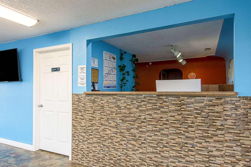 Highway Inn Hotel in Indiana