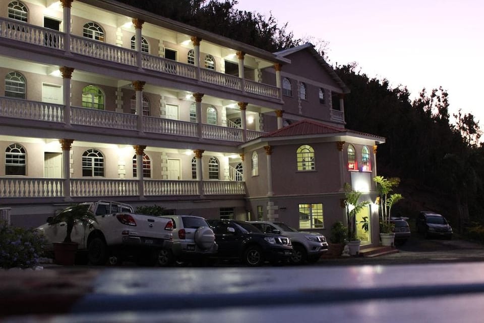 Rejens Hotel Hotel in Portsmouth