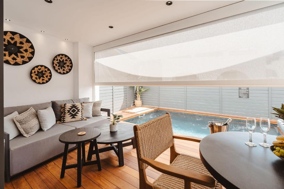 Legato Spa Suites With Private Pool Hotel in Naxos