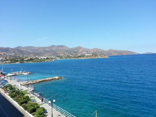 Angelos Hotel Hotel in Akti Koundourou