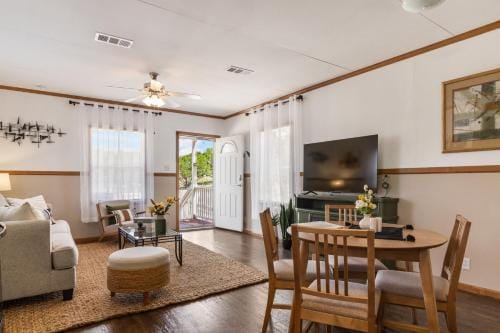 Hill Country Memories Hotel in Kerrville