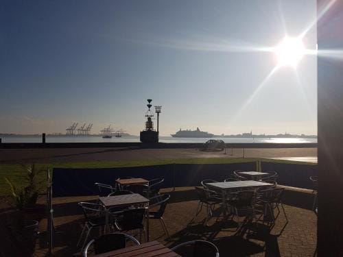 The Shipwreck Loft Hotel in Tendring District