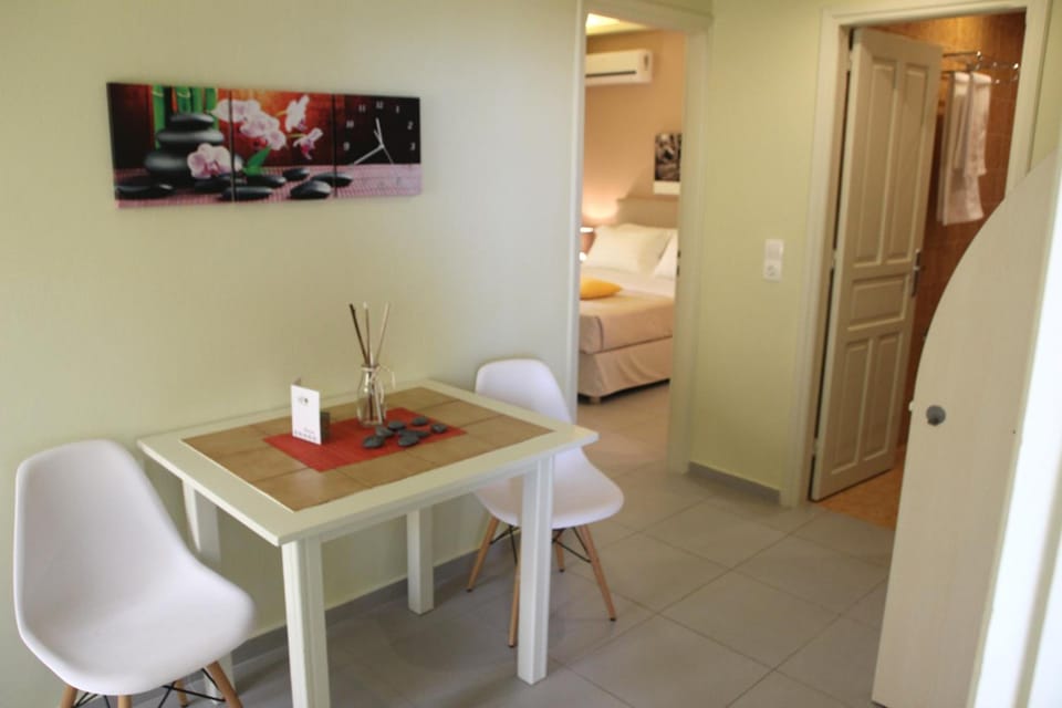 Effi Apartments Hotel in Platanias