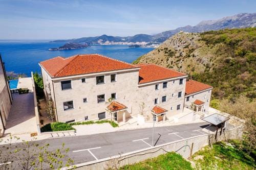Monte Living by In Property Hotel in Sveti Stefan